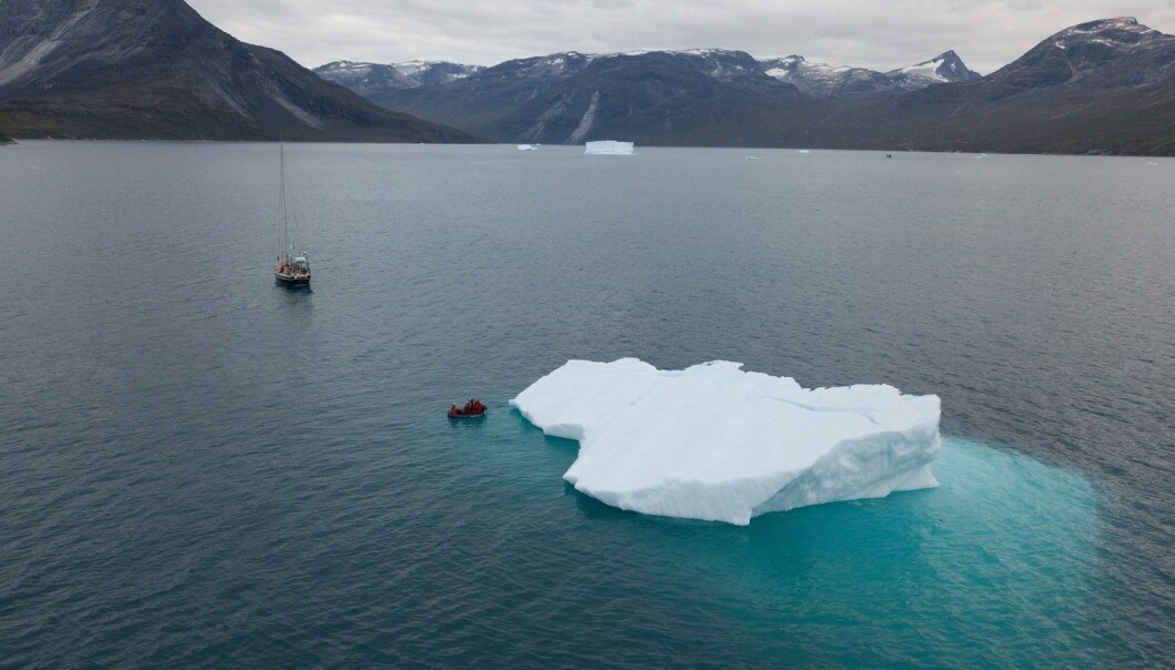 Ægir Expedition-teamet måtte alltid følge med på hvor is og isfjell var, spesielt om natten. Men isfjellene er fascinerende på sin egen måte. Ægir Expedition-teamet måtte alltid følge med på hvor is og isfjell var, spesielt om natten. Men isfjellene er fascinerende på sin egen måte.
