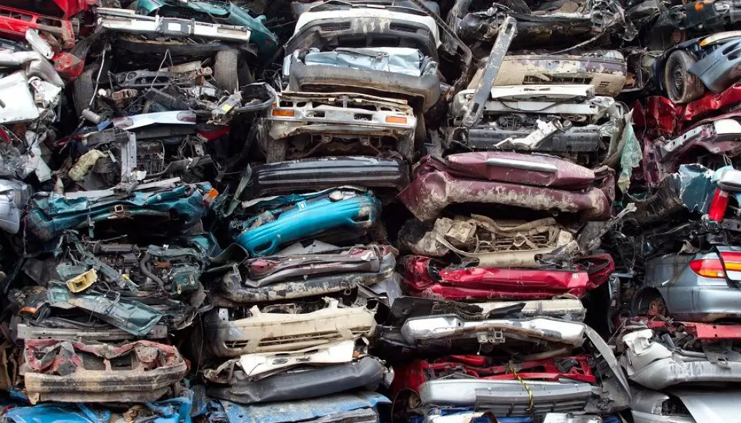 One day, electric cars will also have to go to the scrapyard. That's all the more reason to find ways to recycle all the components in their batteries.