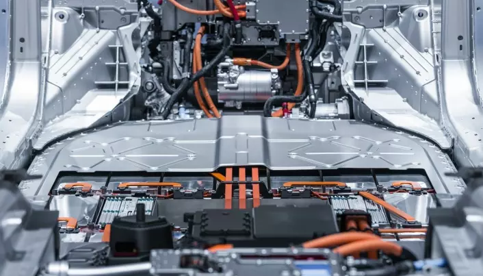 Lithium from electric car batteries isn’t recycled that often.