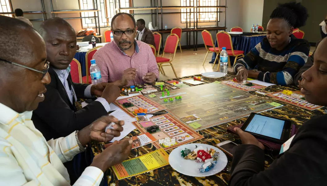 Africans who live next to an internationally known wildlife area been questioned by more than a few researchers. That can lead to questionnaire fatigue. But what if you get to express your thoughts by playing an engaging board game?