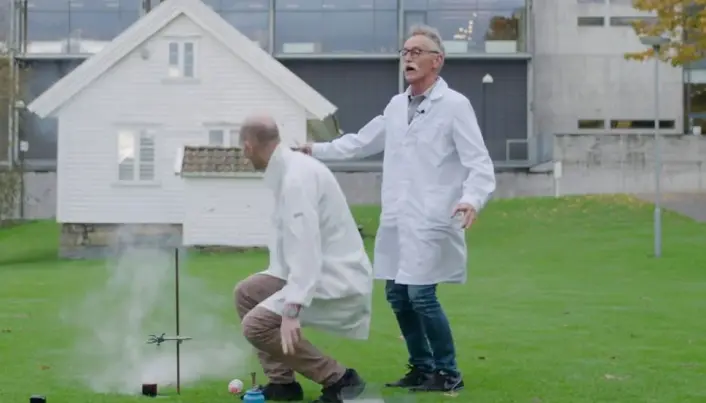 Det smeller i dag for Inge og Magne. Det smeller i dag for Inge og Magne.