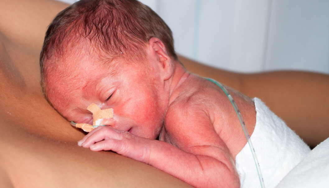 Når mamma synger for det lille, for tidlig fødte barnet, har det en merkbar positiv effekt for både mor og barn. (Foto: Microstock) Når mamma synger for det lille, for tidlig fødte barnet, har det en merkbar positiv effekt for både mor og barn. (Foto: Microstock)