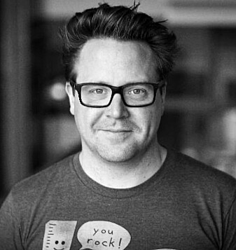 – Skum er egentlig bare bobler som henger sammen, sier forskeren Kristian Etienne Einarsrud, NTNU. – Skum er egentlig bare bobler som henger sammen, sier forskeren Kristian Etienne Einarsrud, NTNU.