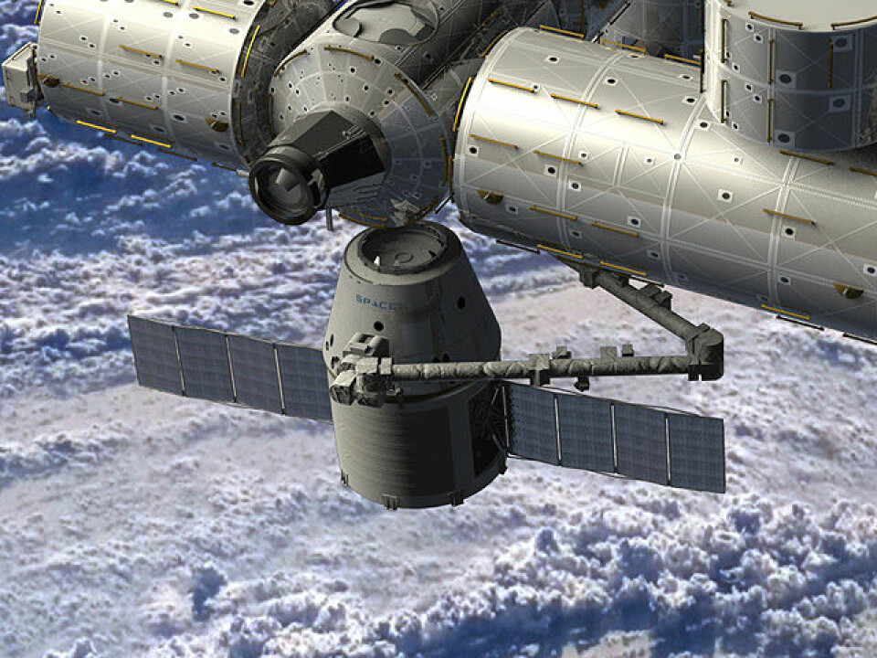 Slik vil SpaceX Dragon-romskipet kobles til Den internasjonale romstasjonen (Illustrasjon: NASA)