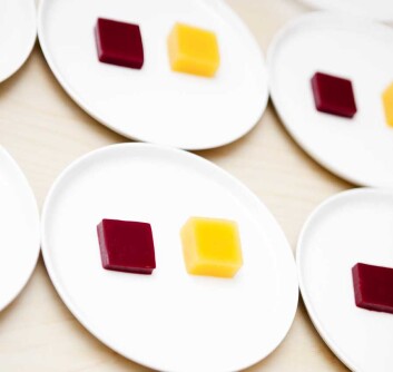 Kva med ein gul gelé som smaker raudbete? Eller kva med raud gelé som smaker sennep? Matopplevingar med overraskingar er ein trend. (Foto: Elisabeth Tønnessen) Kva med ein gul gelé som smaker raudbete? Eller kva med raud gelé som smaker sennep? Matopplevingar med overraskingar er ein trend. (Foto: Elisabeth Tønnessen)