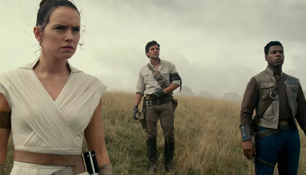Rey (Daisy Ridley), Poe Dameron(Oscar Isaac) og Finn (John Boyega) i Star Wars: The Rise of Skywalker.