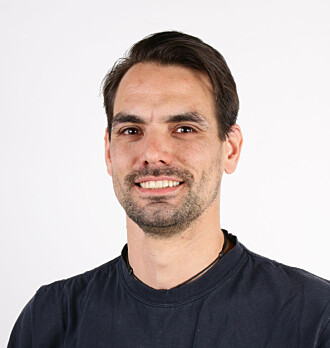 Manuel Gabler er landskapsarkeolog og forsker på digital arkeologi ved Norsk institutt for kulturminneforskning. Manuel Gabler er landskapsarkeolog og forsker på digital arkeologi ved Norsk institutt for kulturminneforskning.