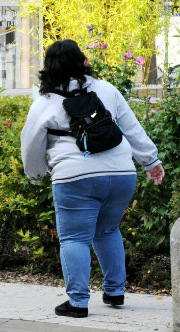 Særlig jenter med fedme sliter med selvbildet. (Foto: Colourbox)