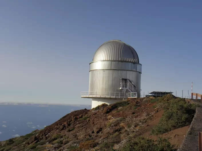 Nordic Optical Telescope er et teleskop som ligger på La Palma på Kanariøyene. Teleskopet ble bygget i 1988 og var finansiert av Norge Sverige, Finland og Danmark. (Foto: Christoffer H. Støle/Wikimedia Commons)