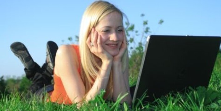 Web-TV er populært, men ikke like sosialt som gamle TV-stua. (Foto: Shutterstock) Web-TV er populært, men ikke like sosialt som gamle TV-stua. (Foto: Shutterstock)