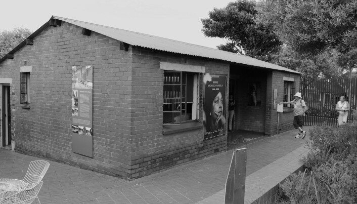 Mandela House – Vi var også innom Winnie og Nelson Mandela sitt hus i Soweto, Vilakazi Street 8115. Mandela House – Vi var også innom Winnie og Nelson Mandela sitt hus i Soweto, Vilakazi Street 8115.
