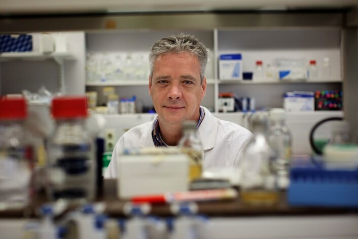 Ron Fouchier på arbeidsplassen sin, Erasmus Medical Center i den nederlandske byen Rotterdam. (Foto: NYT/ Scanpix) Ron Fouchier på arbeidsplassen sin, Erasmus Medical Center i den nederlandske byen Rotterdam. (Foto: NYT/ Scanpix)