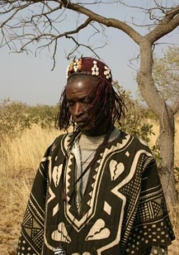Mali er det første landet i Afrika som har laget et offisielt kvalitetssikringssystem for healere og medisinmenn. For å få et offisielt sertifikat, må healeren vise at han eller hun er i stand til å helbrede et antall personer. Foto: (Foto: Berit Smestad Paulsen) Mali er det første landet i Afrika som har laget et offisielt kvalitetssikringssystem for healere og medisinmenn. For å få et offisielt sertifikat, må healeren vise at han eller hun er i stand til å helbrede et antall personer. Foto: (Foto: Berit Smestad Paulsen)
