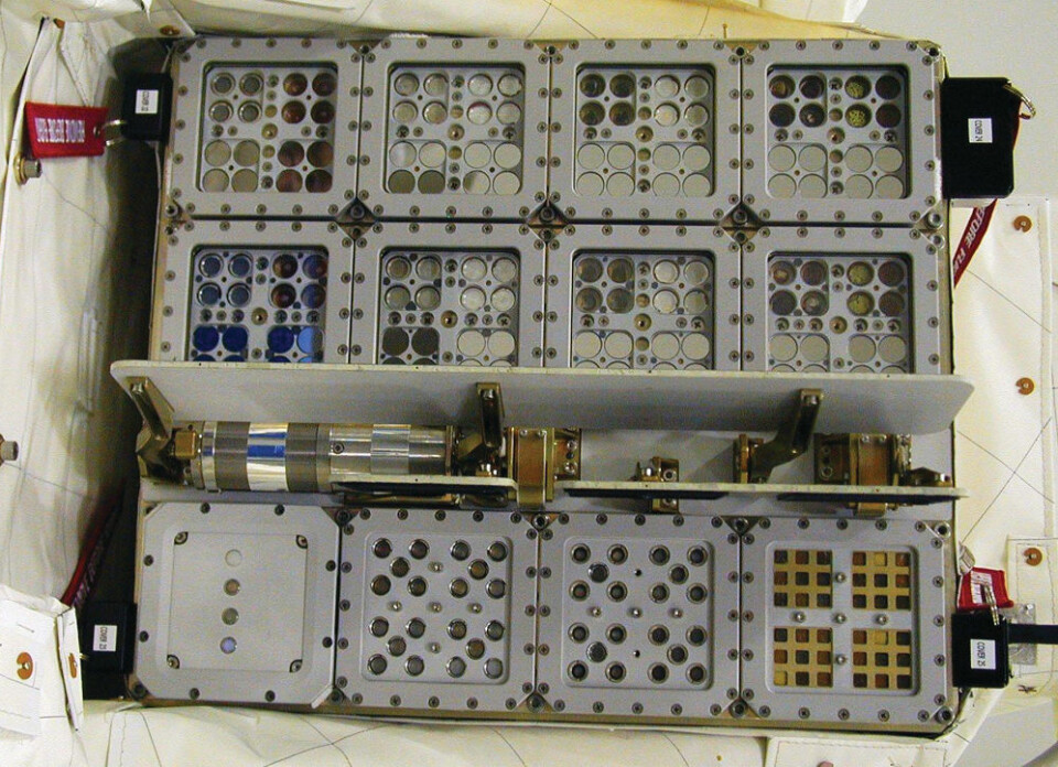 Expose-E-kofferten inneholdt blant annet sopp, sporer, lav, mikroorganismer og andre organiske substanser som ble utsatt for stråling og temperatursvingningene i verdensrommet utenfor Den internasjonale romstasjonen. (Foto: ESA/NASA)