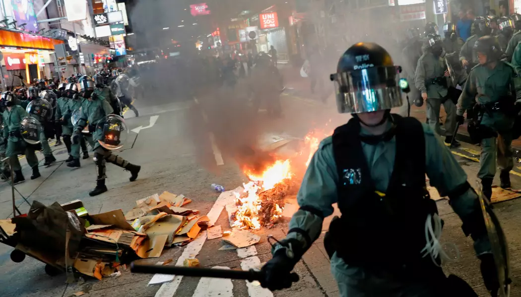 Opptøyene i Hongkong har blitt stadig mer voldelige. Her er opprørspoliti under en demonstrasjon 6. september 2019.