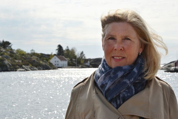 Historiker Berit Eide Johnsen har forsket på om kyst- og sommerturisme i Skandinavia. Hun ser at trender og impulser gradvis har flyttet seg fra land til land. (Foto: Jan Arve Olsen) Historiker Berit Eide Johnsen har forsket på om kyst- og sommerturisme i Skandinavia. Hun ser at trender og impulser gradvis har flyttet seg fra land til land. (Foto: Jan Arve Olsen)