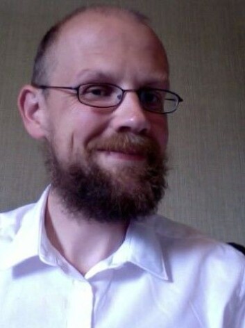 Øystein Elgarøy tror ikke Hawkings innspill vil bety så mye fra et praktisk astrofysisk standpunkt. (Foto: Privat) Øystein Elgarøy tror ikke Hawkings innspill vil bety så mye fra et praktisk astrofysisk standpunkt. (Foto: Privat)