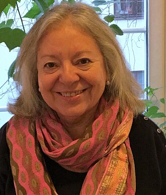 På sikt ser Ritsa Storeng for seg at istedenfor å bruke celler fra et museøre, kan vanlige kroppsceller fra mennesker brukes til å lage syntetiske embryoer. På sikt ser Ritsa Storeng for seg at istedenfor å bruke celler fra et museøre, kan vanlige kroppsceller fra mennesker brukes til å lage syntetiske embryoer.