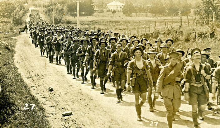 Soldater fra New Zealand på vei til Europa og krigen i 1917. (Foto: Wikimedia Commons) Soldater fra New Zealand på vei til Europa og krigen i 1917. (Foto: Wikimedia Commons)