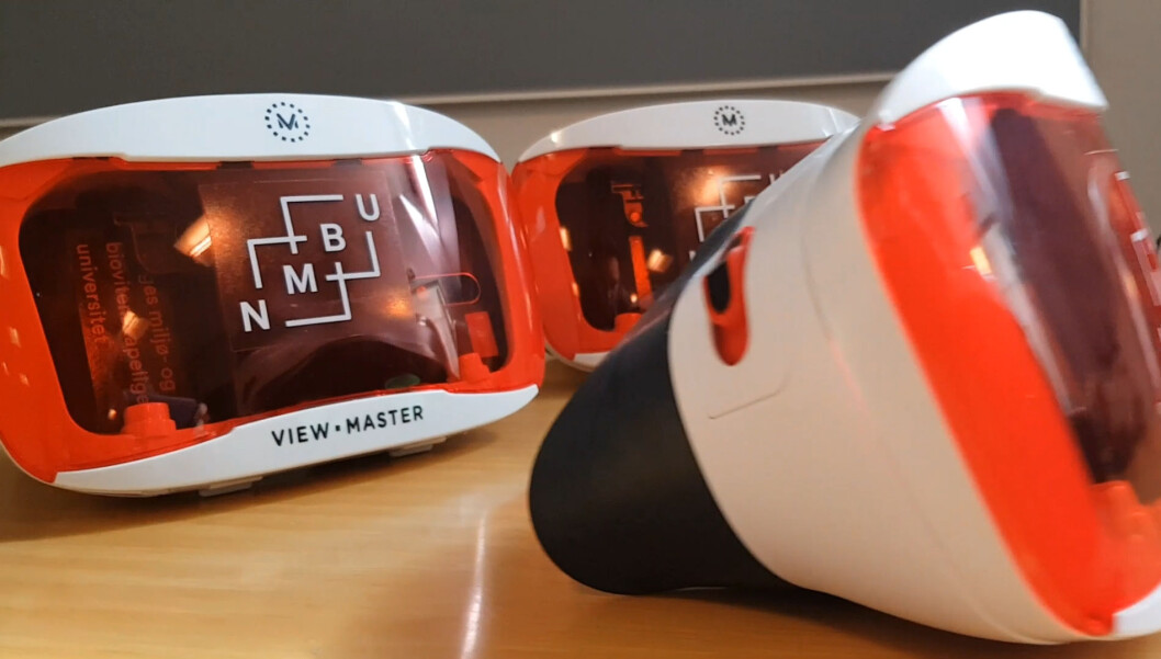VR technology can now be used on a smart phone. This makes the technology relatively cheap and accessible to most people VR technology can now be used on a smart phone. This makes the technology relatively cheap and accessible to most people