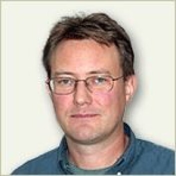 "Nick Sitter er professor i politisk økonomi." "Nick Sitter er professor i politisk økonomi."