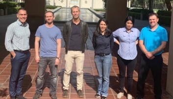 Léon Reubsaet med medforfattarane frå Caltech. Frå venste: Spiros D. Garbis, Brett Lomenick, Reubsaet, Annie Moradian, Roxana Eggleston-Rangel og Michael J. Sweredowski. Léon Reubsaet med medforfattarane frå Caltech. Frå venste: Spiros D. Garbis, Brett Lomenick, Reubsaet, Annie Moradian, Roxana Eggleston-Rangel og Michael J. Sweredowski.