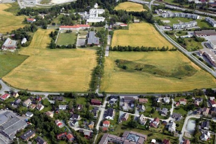 Sykehusområdet på Brøset. Det psykiatriske sykehuset må flyttes før utbyggingen kan skje. (Foto: Trondheim kommune) Sykehusområdet på Brøset. Det psykiatriske sykehuset må flyttes før utbyggingen kan skje. (Foto: Trondheim kommune)