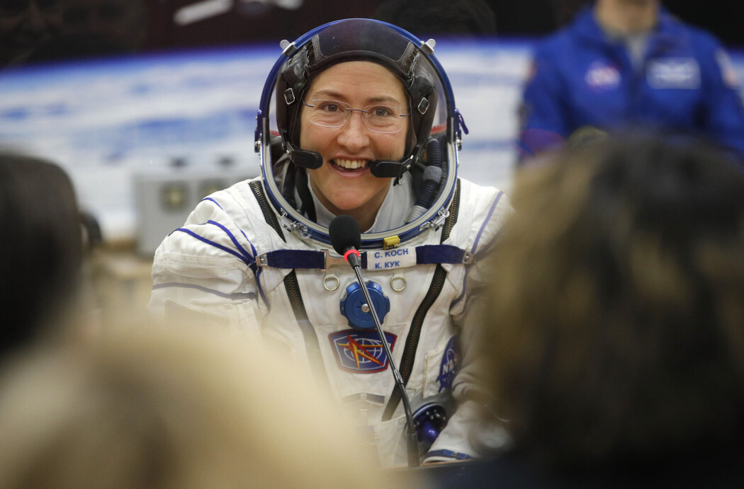 NASA-astronaut Christina Koch har skrevet historie flere ganger på sin 328 dager lange ferd rundt jordkloden. NASA-astronaut Christina Koch har skrevet historie flere ganger på sin 328 dager lange ferd rundt jordkloden.