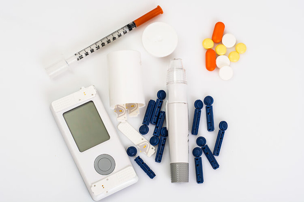 Utstyr for måling av blodsukker. Om lag 463 millionar menneske har diabetes i dag, og talet stig raskt. Utstyr for måling av blodsukker. Om lag 463 millionar menneske har diabetes i dag, og talet stig raskt.