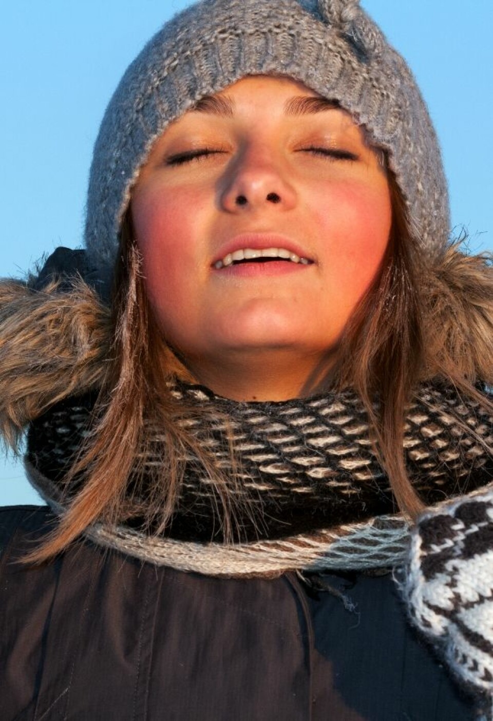 Om vinteren er det vanskelig for nordboere å få nok sollys på huden. Det slår særlig negativt ut for de gravide, som trenger vitaminet mest. (Foto: Colourbox)
