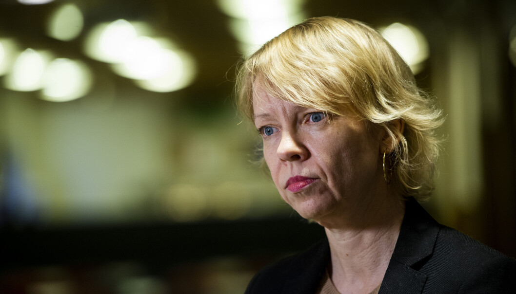 Overlege Siri Helene Hauge ved FHI møtte pressen mandag ettermiddag. Det siste døgnet er det bekreftet seks nye tilfeller av koronaviruset i Norge. Overlege Siri Helene Hauge ved FHI møtte pressen mandag ettermiddag. Det siste døgnet er det bekreftet seks nye tilfeller av koronaviruset i Norge.