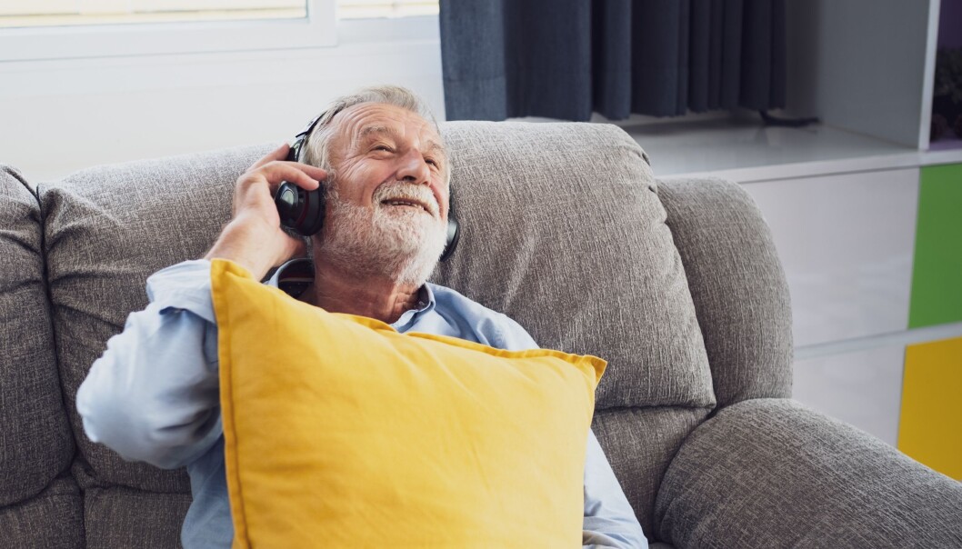 Folk som har demens husker kanskje ikke det som skjedde i dag, men de husker musikk fra barndommen. Folk som har demens husker kanskje ikke det som skjedde i dag, men de husker musikk fra barndommen.