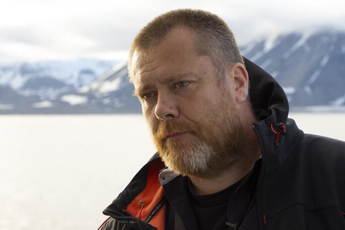 – Det det all grunn til å tro at dyrelivet i Polhavet vil være ekstra sårbart for lysforurensning, sier marinbiolog Jørgen Berge ved UiT Norges arktiske universitet. – Det det all grunn til å tro at dyrelivet i Polhavet vil være ekstra sårbart for lysforurensning, sier marinbiolog Jørgen Berge ved UiT Norges arktiske universitet.