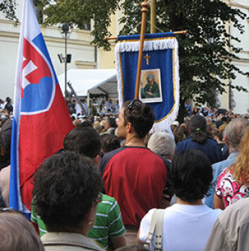 Pilegrimsfarere i Šaštín, Slovakia. (Foto: Alexander Bielicki) Pilegrimsfarere i Šaštín, Slovakia. (Foto: Alexander Bielicki)