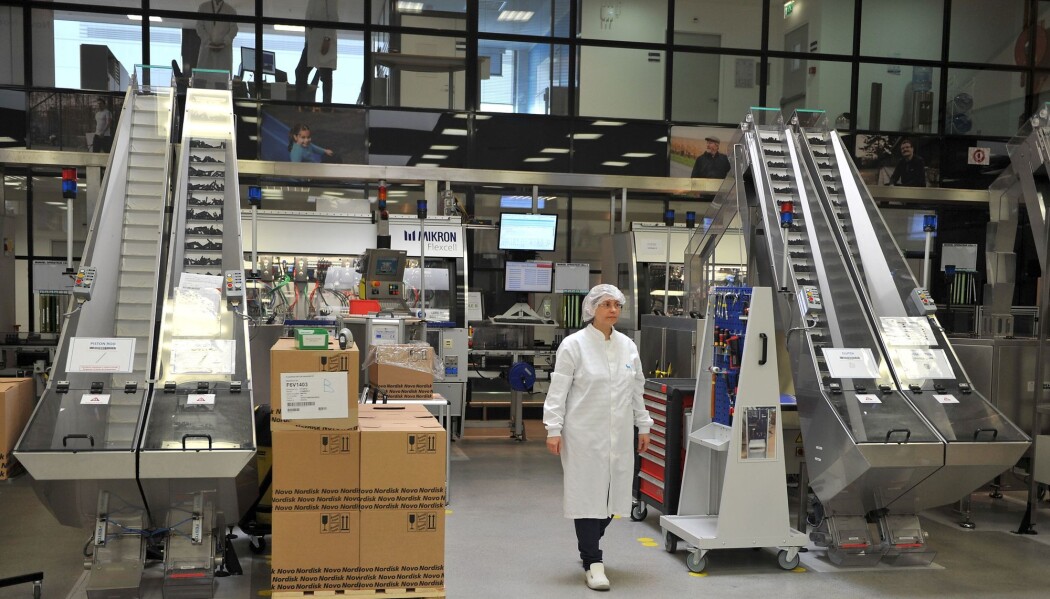 Bildet er fra insulinproduksjonen til det danske firmaet Novo Nordisk, i Chartres i Frankrike. Både Danmark og Sverige har farmasøytisk industri. Og det bør vi ha i Norge også - en statlig sådan, mener professor Mette Kalager. Bildet er fra insulinproduksjonen til det danske firmaet Novo Nordisk, i Chartres i Frankrike. Både Danmark og Sverige har farmasøytisk industri. Og det bør vi ha i Norge også - en statlig sådan, mener professor Mette Kalager.