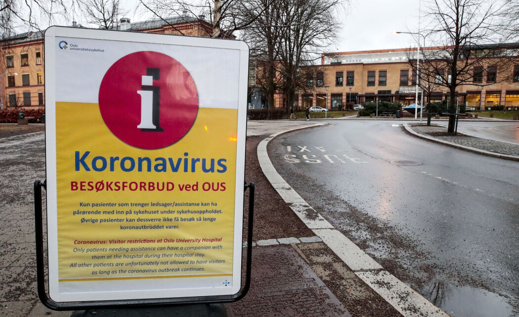 Professor og smitteforsker Arnoldo Frigessi sier det viktigste er å forsøkte å holde antallet alvorlig syke på et nivå som helsevesenet kan håndtere. Professor og smitteforsker Arnoldo Frigessi sier det viktigste er å forsøkte å holde antallet alvorlig syke på et nivå som helsevesenet kan håndtere.