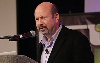 Michael Mann er ein av tre forskarar som i 1998 lanserte hockeygrafen. Michael Mann er ein av tre forskarar som i 1998 lanserte hockeygrafen.
