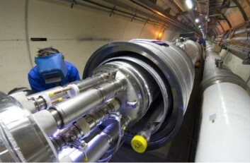 "Motiv fra tunnelen til Large Hadron Collider. Foto: CERN)" "Motiv fra tunnelen til Large Hadron Collider. Foto: CERN)"