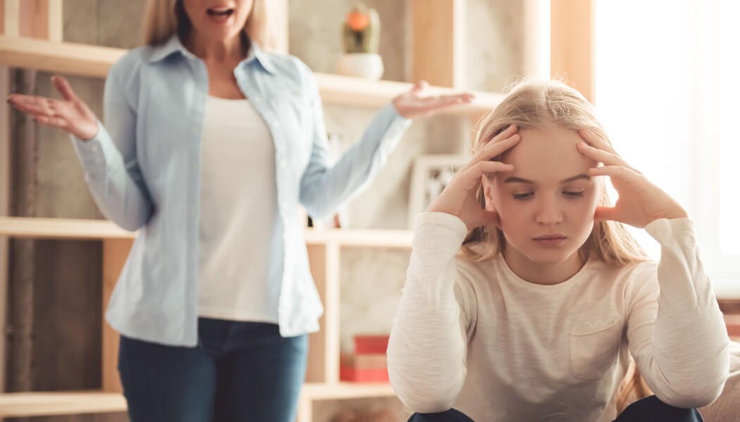 Nå tror mange barn og unge at de ikke kan treffe venner. Det er feil, sier forsker Carolina Øverlien. Er du frisk, anbefaler hun at du går ut og møter andre. Særlig om du har det vanskelig hjemme. Nå tror mange barn og unge at de ikke kan treffe venner. Det er feil, sier forsker Carolina Øverlien. Er du frisk, anbefaler hun at du går ut og møter andre. Særlig om du har det vanskelig hjemme.