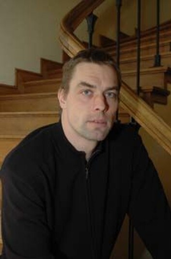 "Professor Tore Furevik ved Geofysisk institutt, UiB, ser mange teikn på at Arktis no har vippa over det kritiske punktet." "Professor Tore Furevik ved Geofysisk institutt, UiB, ser mange teikn på at Arktis no har vippa over det kritiske punktet."