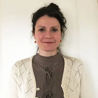 – Lokalbefolkning og bøndene som ønsker å fortsette driften i området, trenger å møte en forvaltning som forstår helheten, sier forskeren Véronique Karine Simon. – Lokalbefolkning og bøndene som ønsker å fortsette driften i området, trenger å møte en forvaltning som forstår helheten, sier forskeren Véronique Karine Simon.