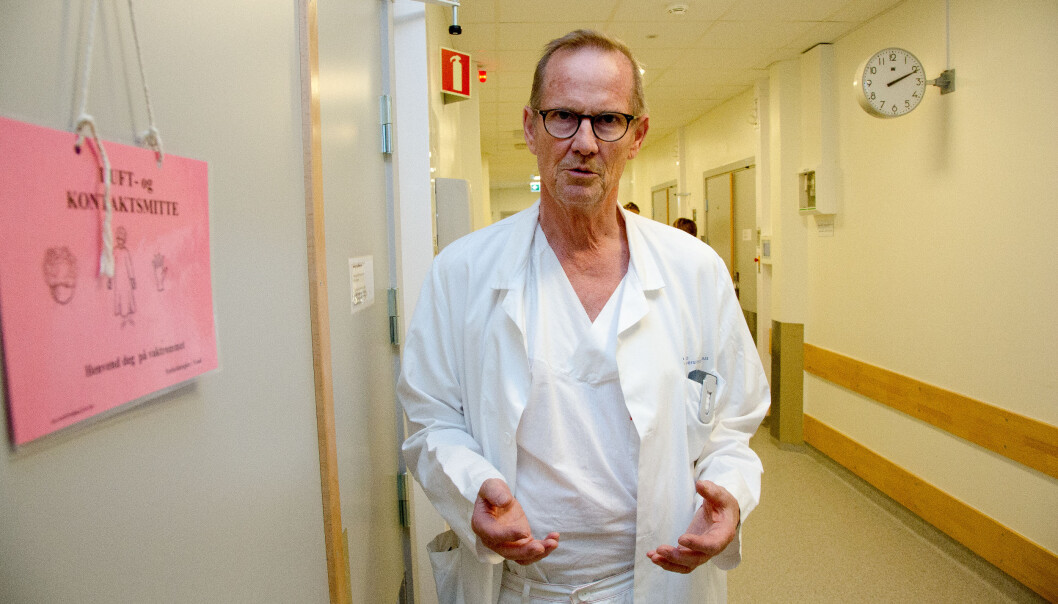 - Norge har mindre problemer med resistente bakterier enn Sør-Europa. Vi håper derfor på færre dødsfall i Norge, poengterer professor Dag Berild. - Norge har mindre problemer med resistente bakterier enn Sør-Europa. Vi håper derfor på færre dødsfall i Norge, poengterer professor Dag Berild.