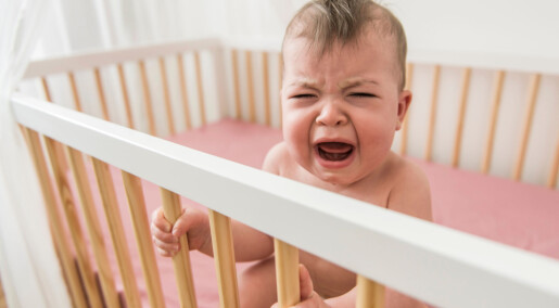 Det er ikke farlig å la babyen gråte uten å få trøst, ifølge ny studie