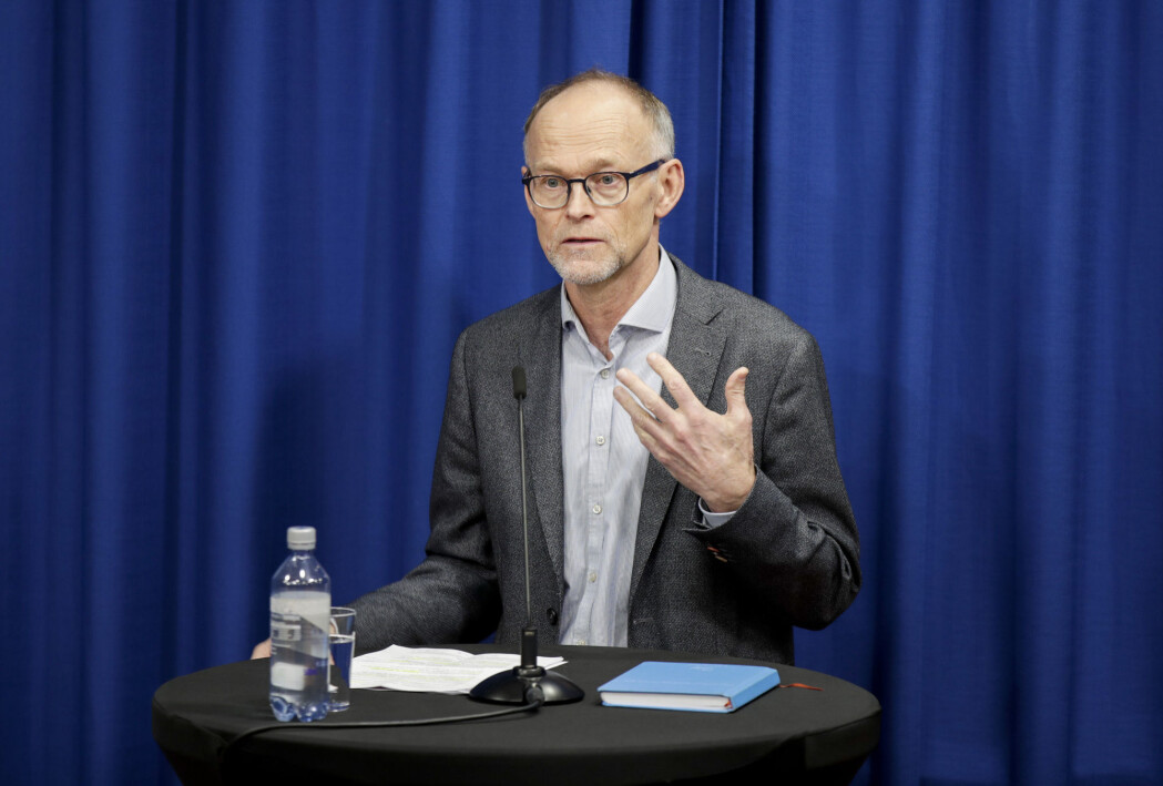 Fagdirektør Frode Forland i Folkehelseinstituttet vil teste et utvalg av befolkningen, istedenfor bare noen grupper. Fagdirektør Frode Forland i Folkehelseinstituttet vil teste et utvalg av befolkningen, istedenfor bare noen grupper.