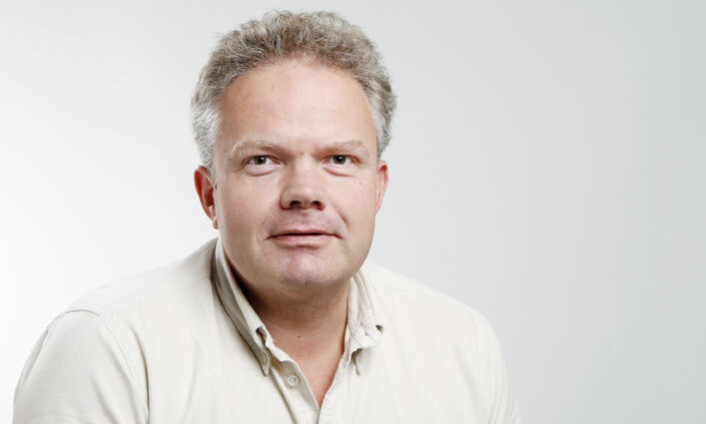 – Finner vi indikatorene som gir et riktig bilde av den «totale» dyrevelferden, kan vi få til en effektiv og bedre overvåkning av alle slaktekyllingflokker i Norge, sier fagdirektør Ola Nafstad i Animalia. (Foto: Animalia) – Finner vi indikatorene som gir et riktig bilde av den «totale» dyrevelferden, kan vi få til en effektiv og bedre overvåkning av alle slaktekyllingflokker i Norge, sier fagdirektør Ola Nafstad i Animalia. (Foto: Animalia)