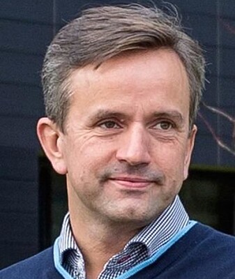 – Både vi og andre miljøer prioriterer å gjøre regnekraft tilgjengelig for korona-relatert forskning, sier Inge Jonassen, professor i informatikk ved Universitetet i Bergen. – Både vi og andre miljøer prioriterer å gjøre regnekraft tilgjengelig for korona-relatert forskning, sier Inge Jonassen, professor i informatikk ved Universitetet i Bergen.
