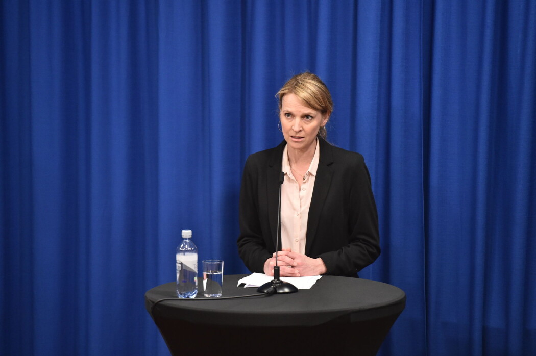 Avdelingsdirektør Line Vold ved Folkehelseinstituttet (FHI) under den daglige pressekonferansen om koronasituasjonen i Norge. Avdelingsdirektør Line Vold ved Folkehelseinstituttet (FHI) under den daglige pressekonferansen om koronasituasjonen i Norge.