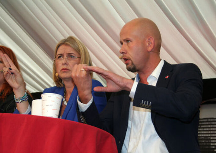 Kristin Vinje (H) vil ha gjennomgang av dagens finansiering før nye universiteter opprettes. FrPs Tord Lien vil ikke trykke på pauseknappen. (Foto: Asle Rønning) Kristin Vinje (H) vil ha gjennomgang av dagens finansiering før nye universiteter opprettes. FrPs Tord Lien vil ikke trykke på pauseknappen. (Foto: Asle Rønning)