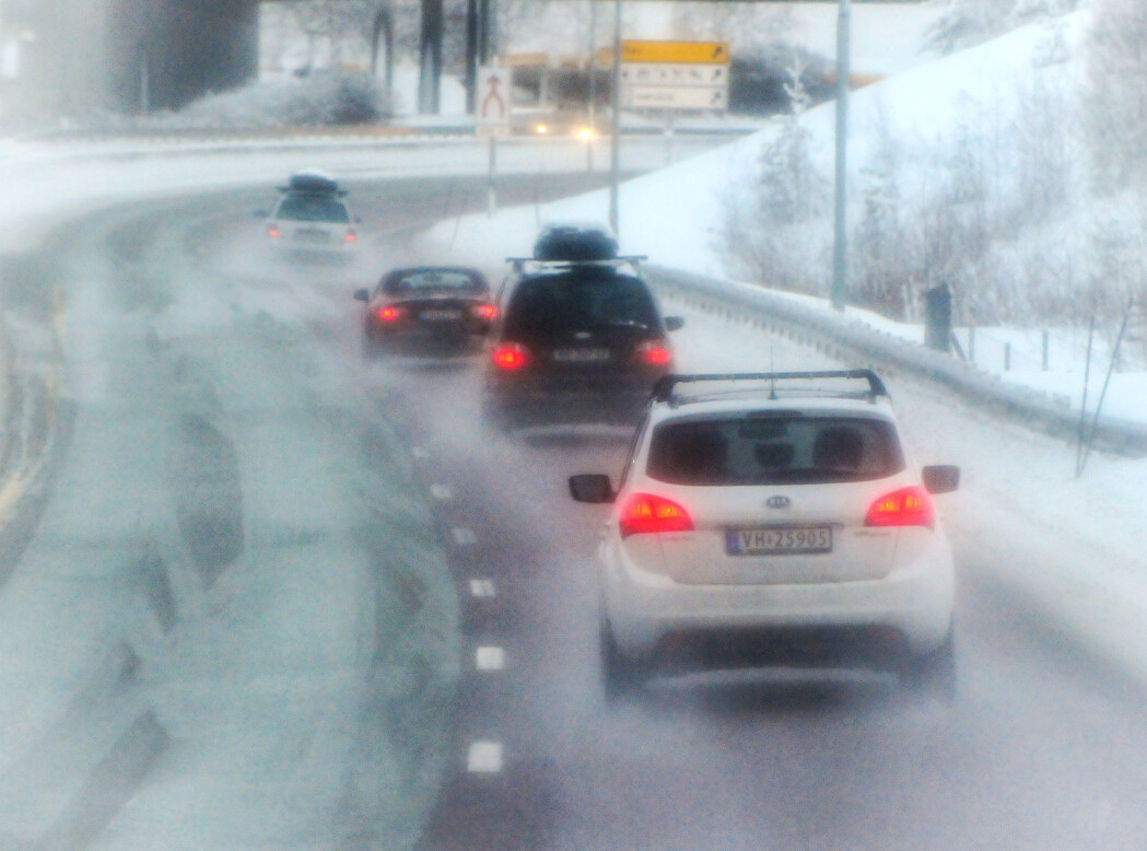 Saltet vintervei i Trøndelag (E6, Malvik). Saltet vintervei i Trøndelag (E6, Malvik).
