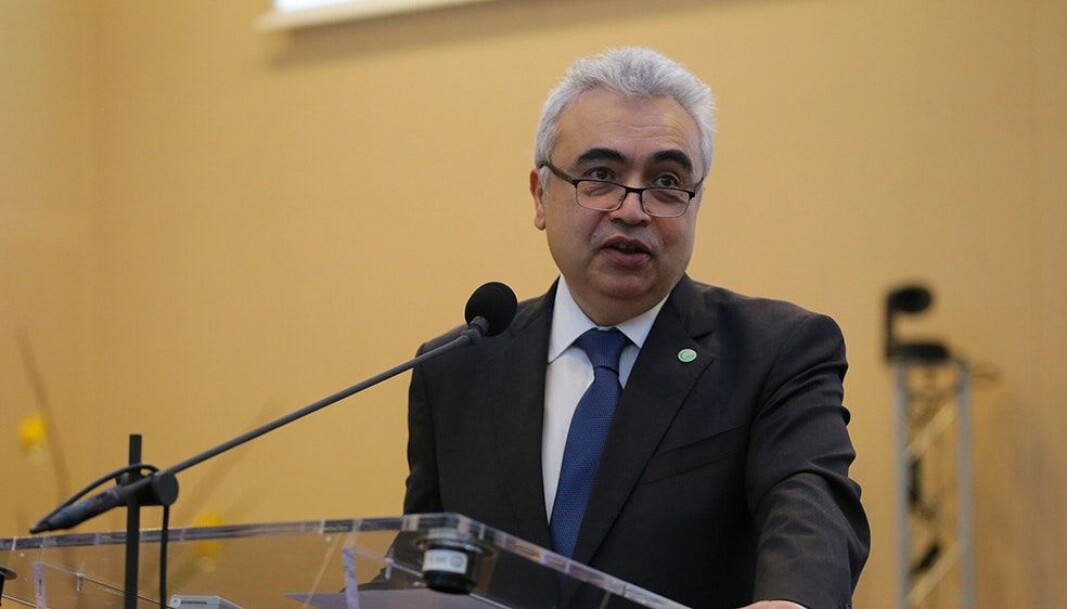Fatih Birol, executive director of the International Energy Agency, speaking at the IEA Ministerial Meeting; Paris, November 2017. He says countries have a golden opportunity in the midst of the coronavirus crisis to embrace green energy. Fatih Birol, executive director of the International Energy Agency, speaking at the IEA Ministerial Meeting; Paris, November 2017. He says countries have a golden opportunity in the midst of the coronavirus crisis to embrace green energy.